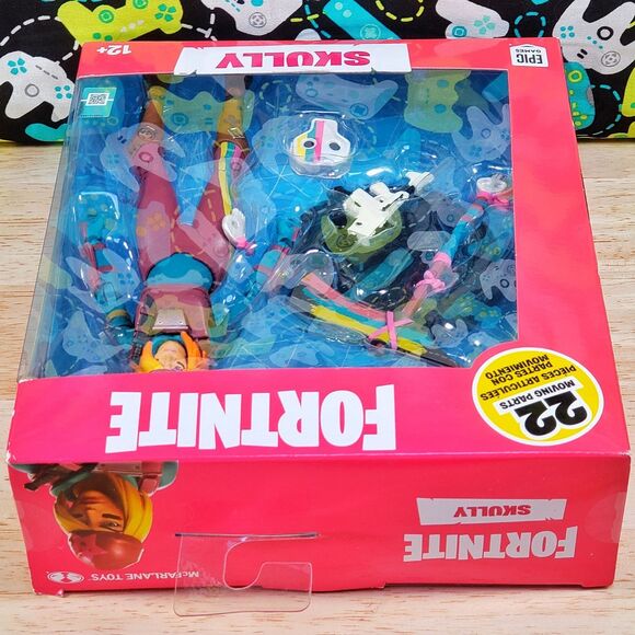 McFarlane Toys Epic Games Skully 7" Fortnite Collectible Action Figure New - Picture 4 of 6